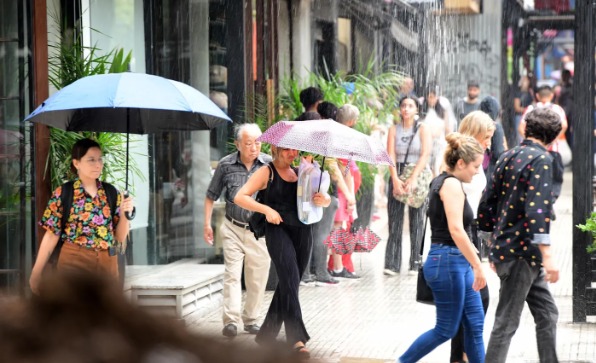 La Municipalidad también lanzó un alerta amarillo por tormentas y caída de granizo en La Plata