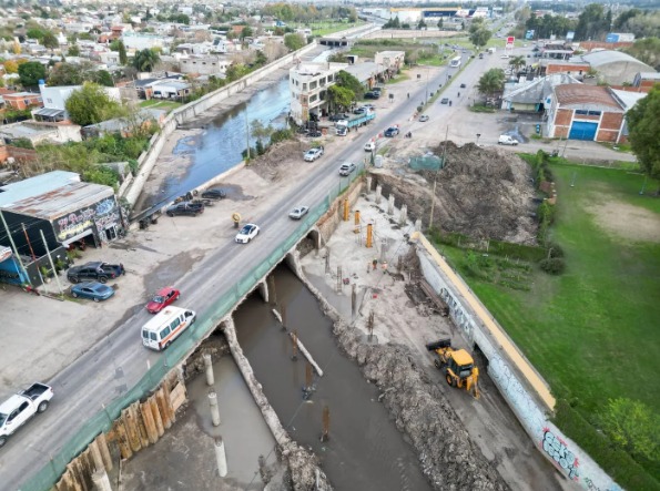 Avanzan las obras hidráulicas en el Arroyo El Gato de La Plata