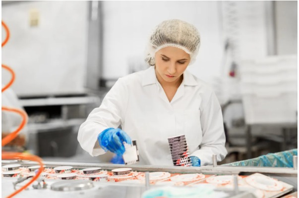 Las ventas minoristas pymes cayeron 2,9% en mayo y persiste la cautela en el comercio por la baja demanda