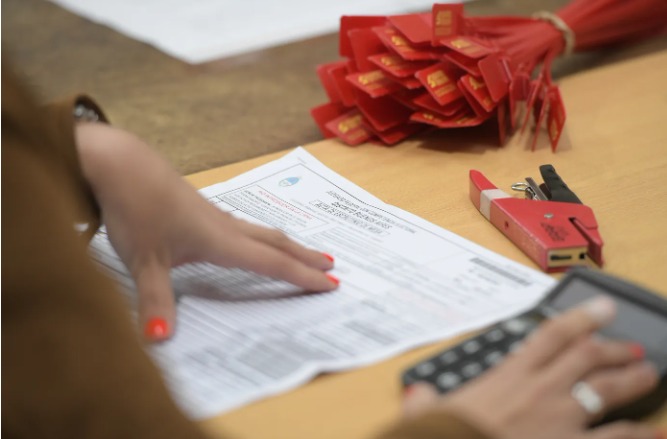 Cortes de luz, tensión y polémica: la Junta Electoral prorrogó hasta el lunes el cierre de listas