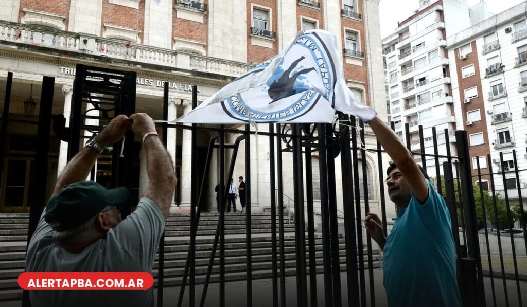 La Corte revocó el fallo de la Ley de Tierras y el CECIM La Plata tildó la decisión de "infamia"