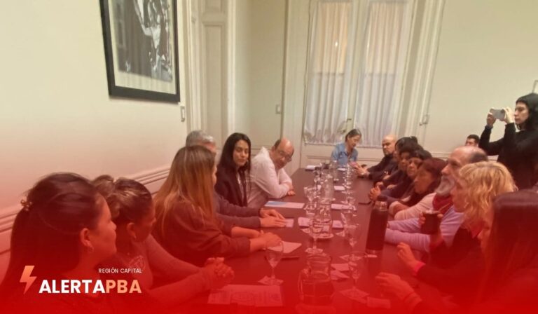 Familias endeudadas: organizaciones y referentes políticos avanzan en una agenda de trabajo conjunta