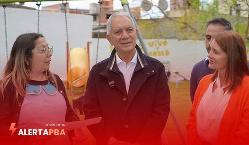 Alak recorrió las obras de un histórico jardín de La Plata y destacó las mejoras en 220 escuelas