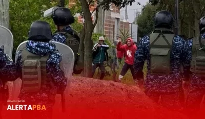Ola de violencia e inseguridad en el sur de La Plata: tomas de tierras y un trabajador baleado movilizan a los v...