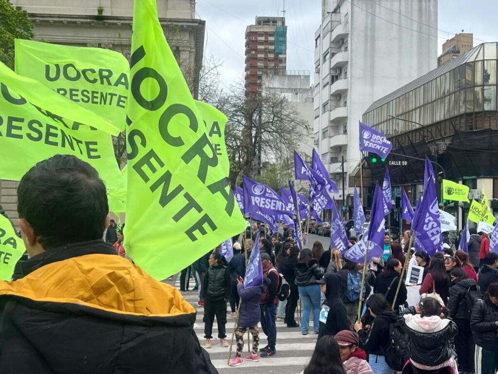 Con apoyo sindical y político, marcharon en La Plata para pedir la libertad de Iván Tobar - Diario Gran La Plata